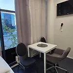 Thh