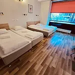 Thh Apartment